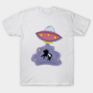 Alien abducting cow T-Shirt